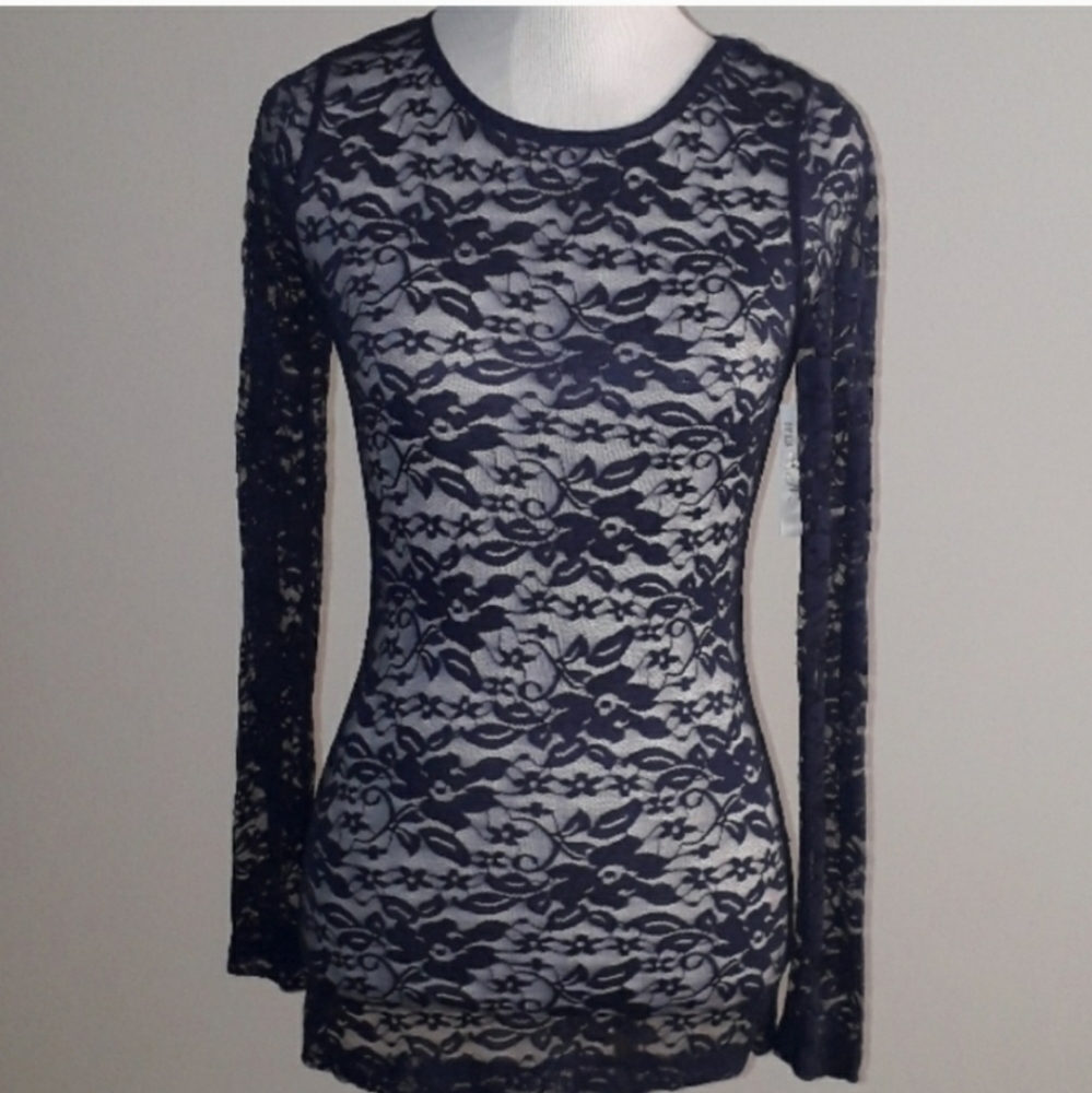 Sheer Lace Stretch Long Sleeve Shirt - Picture 5 of 7
